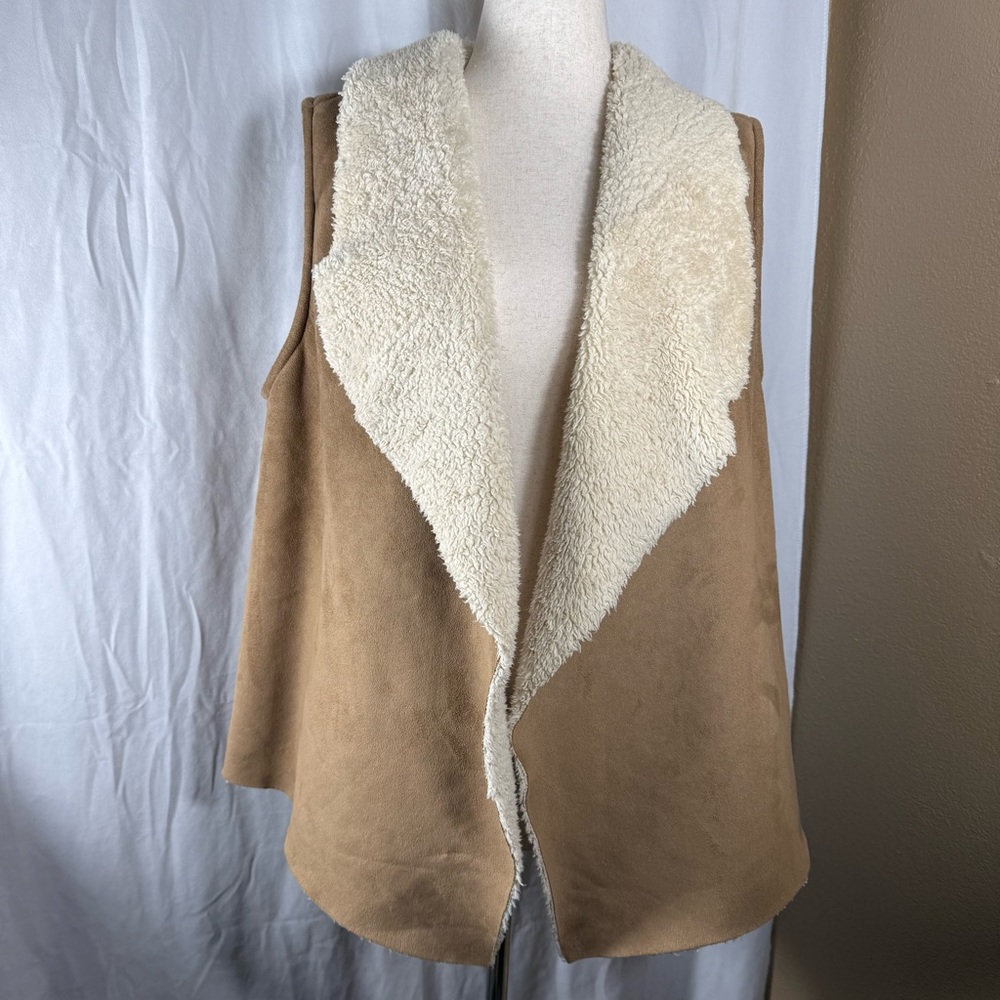 Ralph Lauren Faux‎ Suede And Sherpa Vest XLGreat Condition Tan With Cream Sherpa